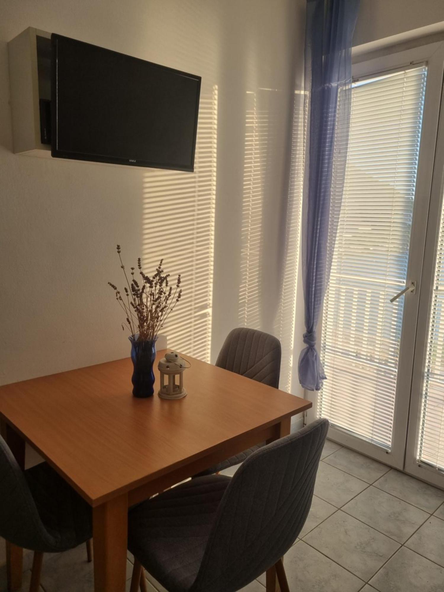 Villa Ante Apartments Blace Bilik gambar