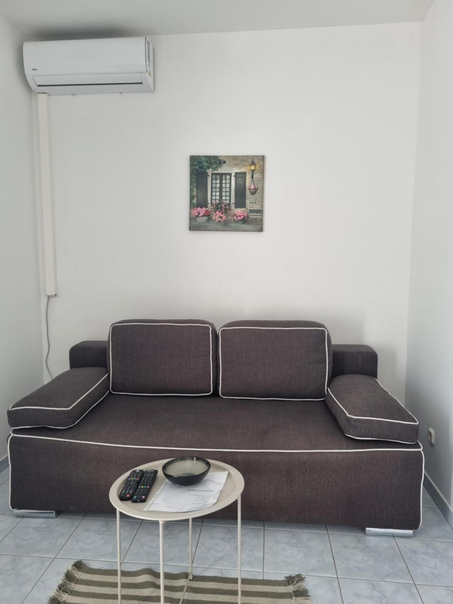 Villa Ante Apartments Blace Bilik gambar